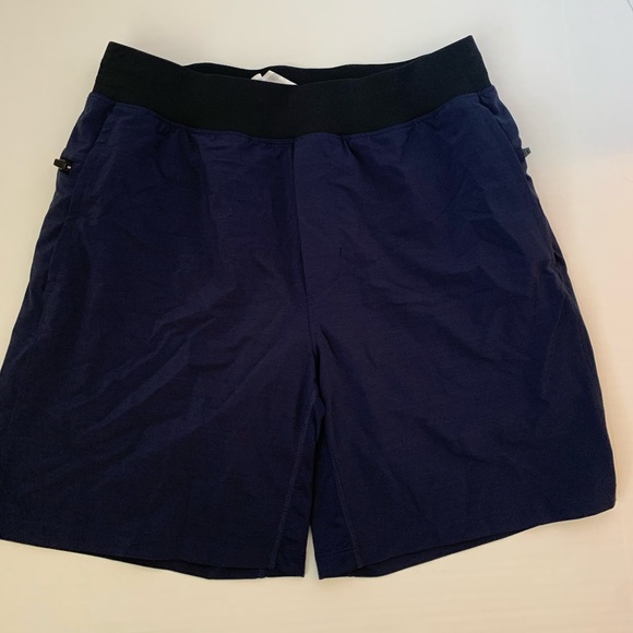Fabletics Other - Men’s FABLETICS Athletic Shorts Medium